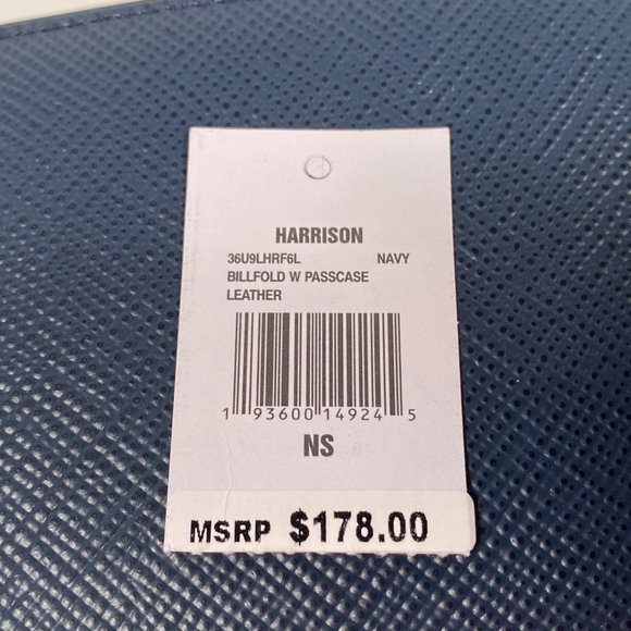 Michael Kors Harrison Navy Blue Saffiano Leather Wallet w/ Passcase / New - Picture 8 of 9